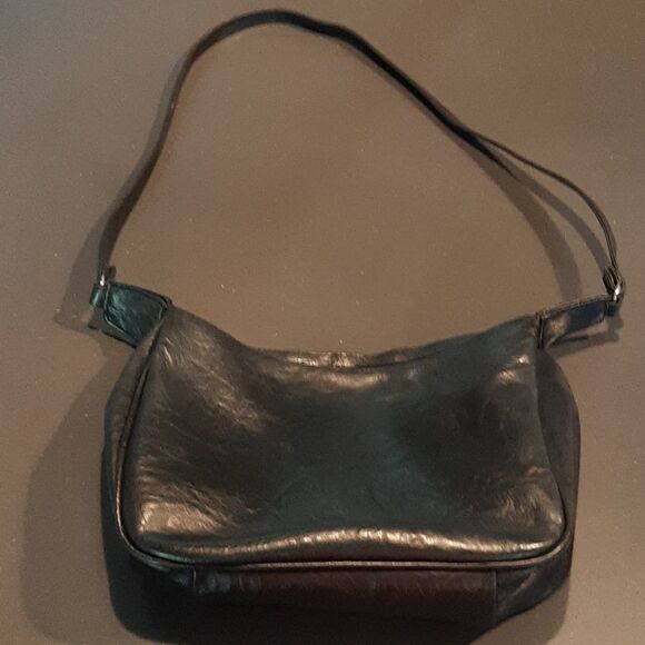 TR Bentley Black Faux Leather Double Zipper Bag - Picture 4 of 12